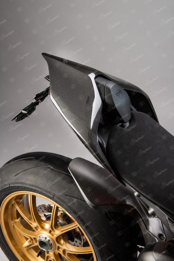 Ducati Panigale V4 seat