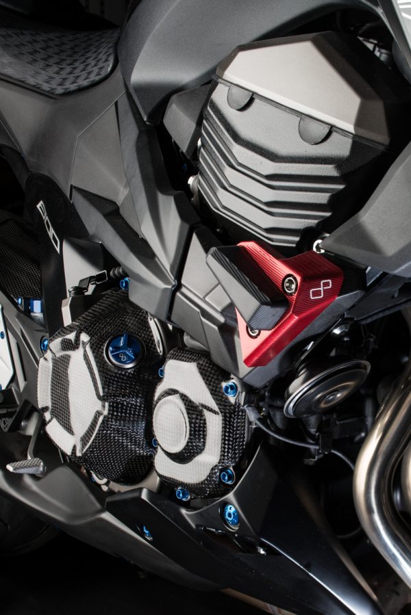 Kawasaki Z800 pick up cover and clutc cover
